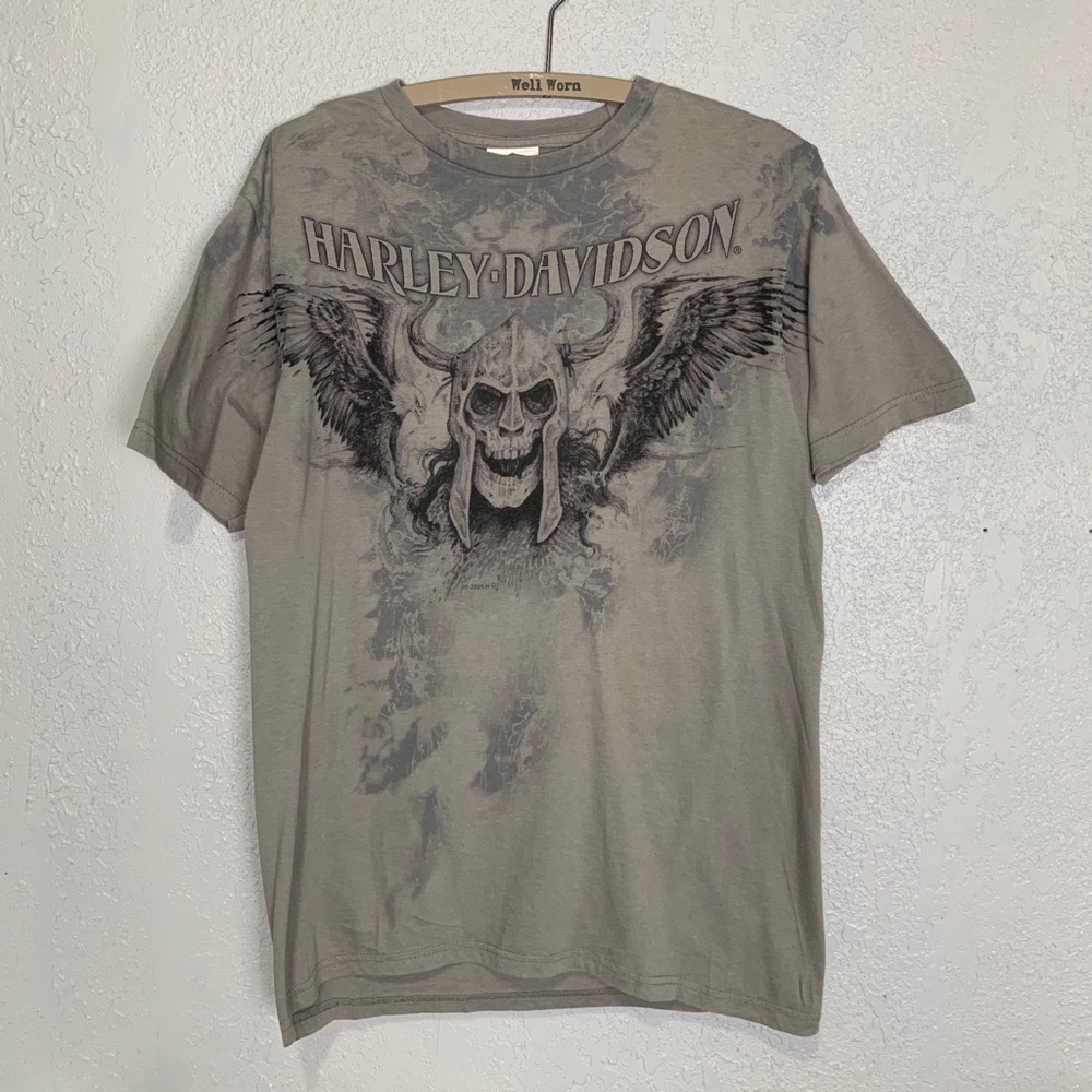 Harley Davidson 2009 gray T-shirt with two looks